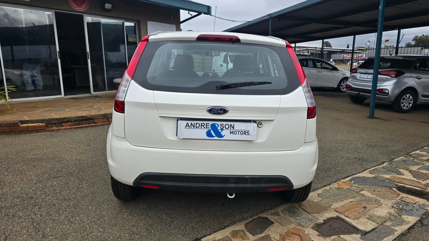2014 Ford Figo 1.4 Ambiente photo 4