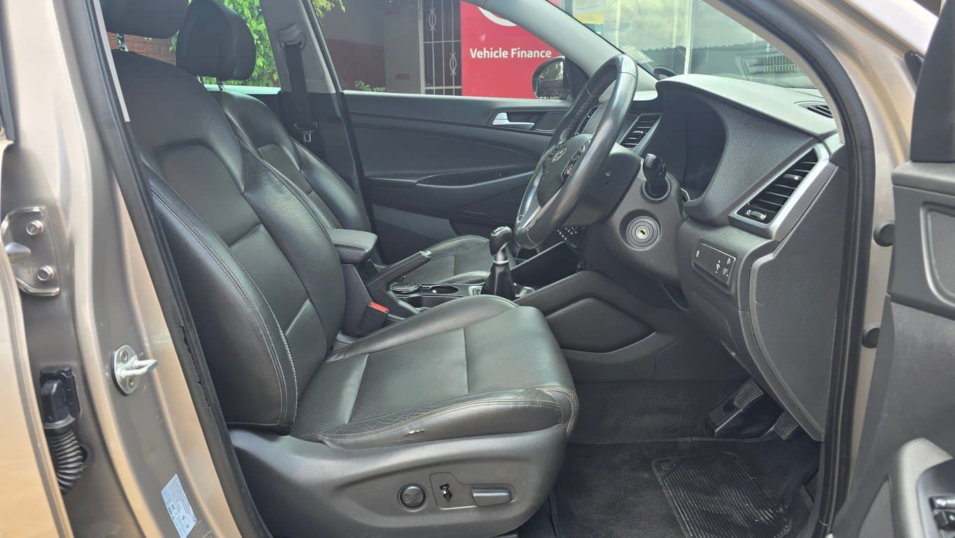 2017 Hyundai Tuscon 1.7 CRDI Executive photo 5