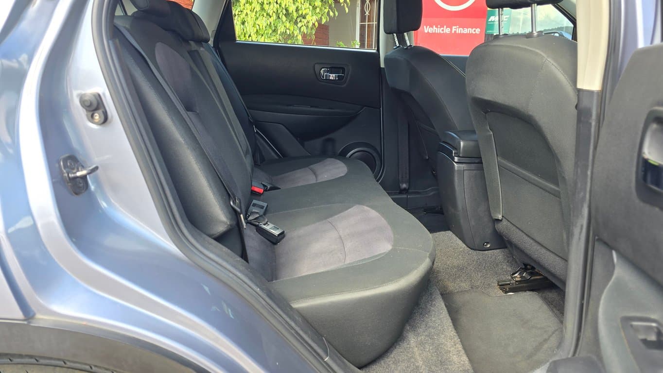2013 Nissan Qashqai 2.0 Acenta photo 6