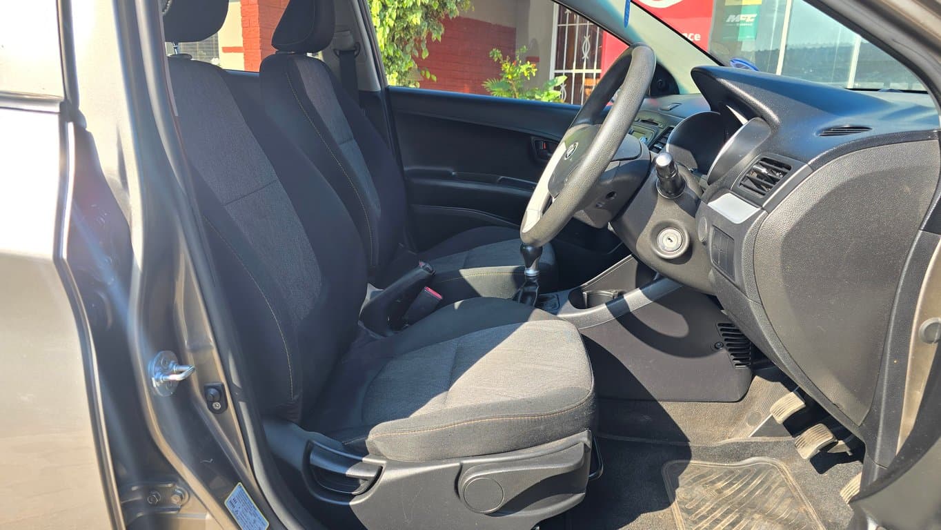2015 Kia Picanto 1.0 photo 5