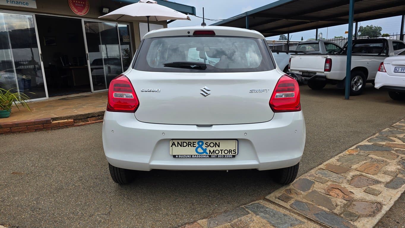 2022 Suzuki Swift 1.2 GA photo 4
