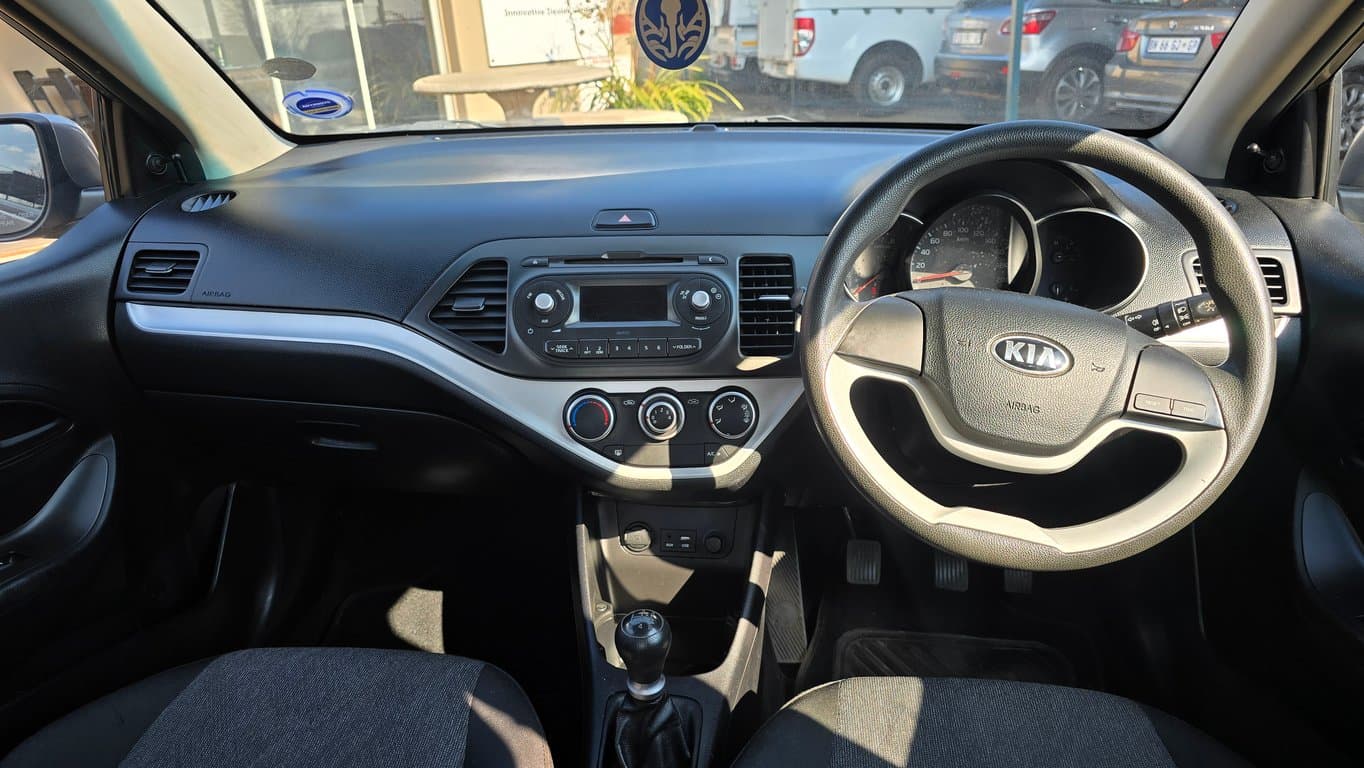 2015 Kia Picanto 1.0 photo 7