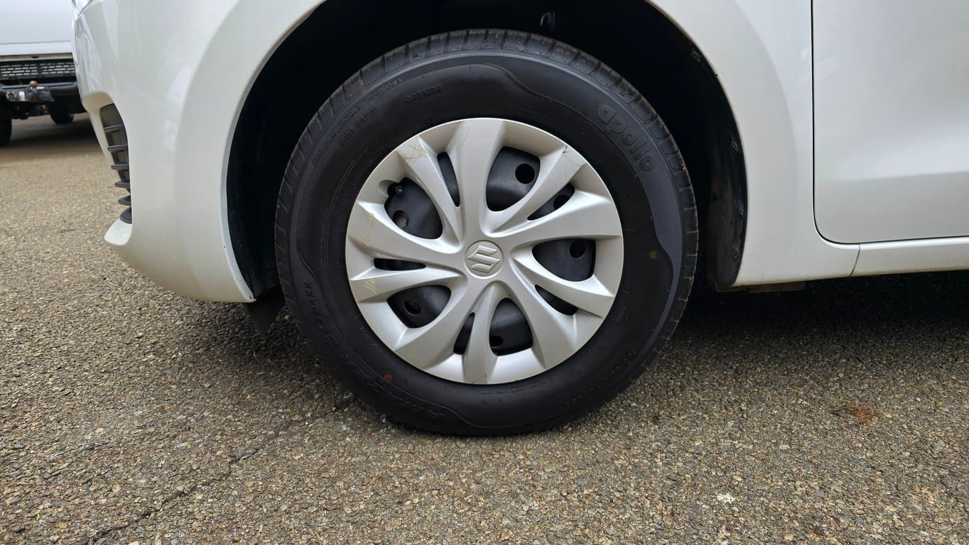 2022 Suzuki Swift 1.2 GA photo 12