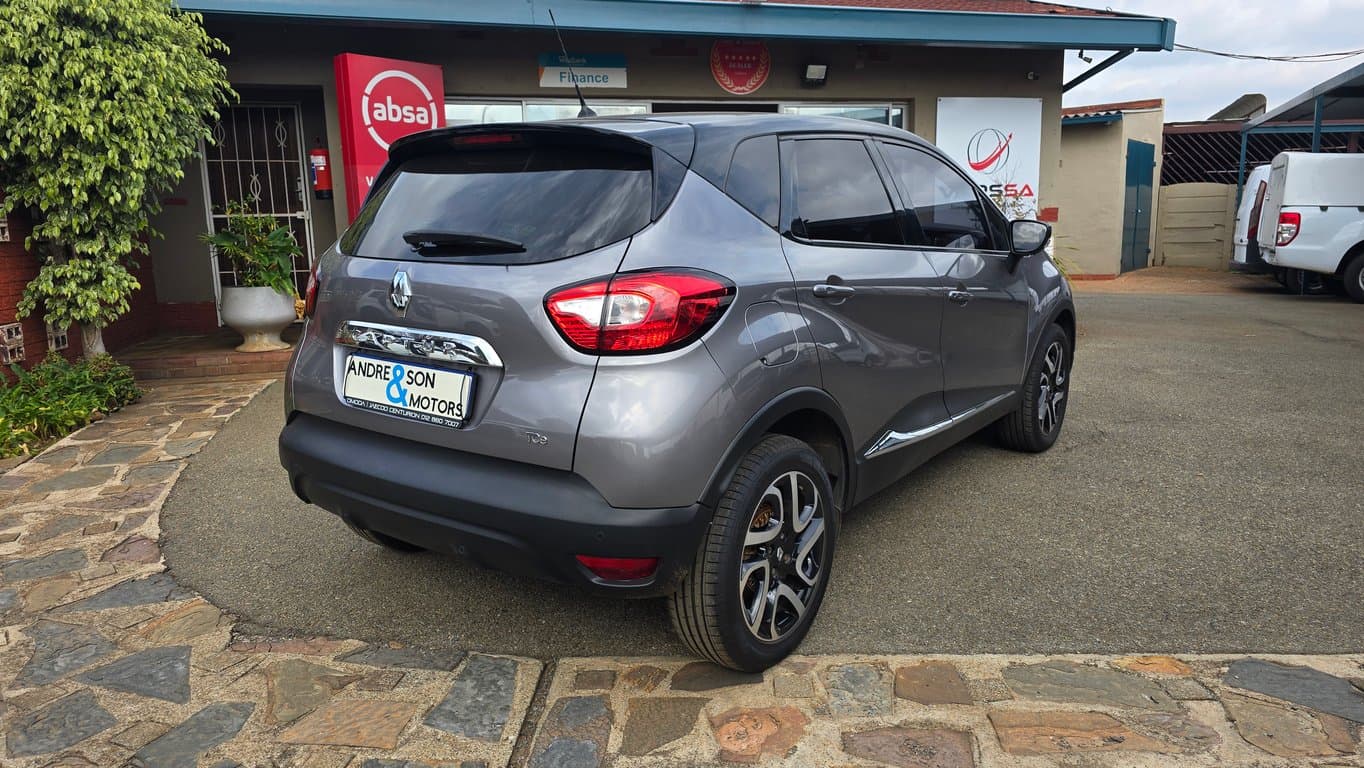 2017 Renault Captur Dynamique photo 2