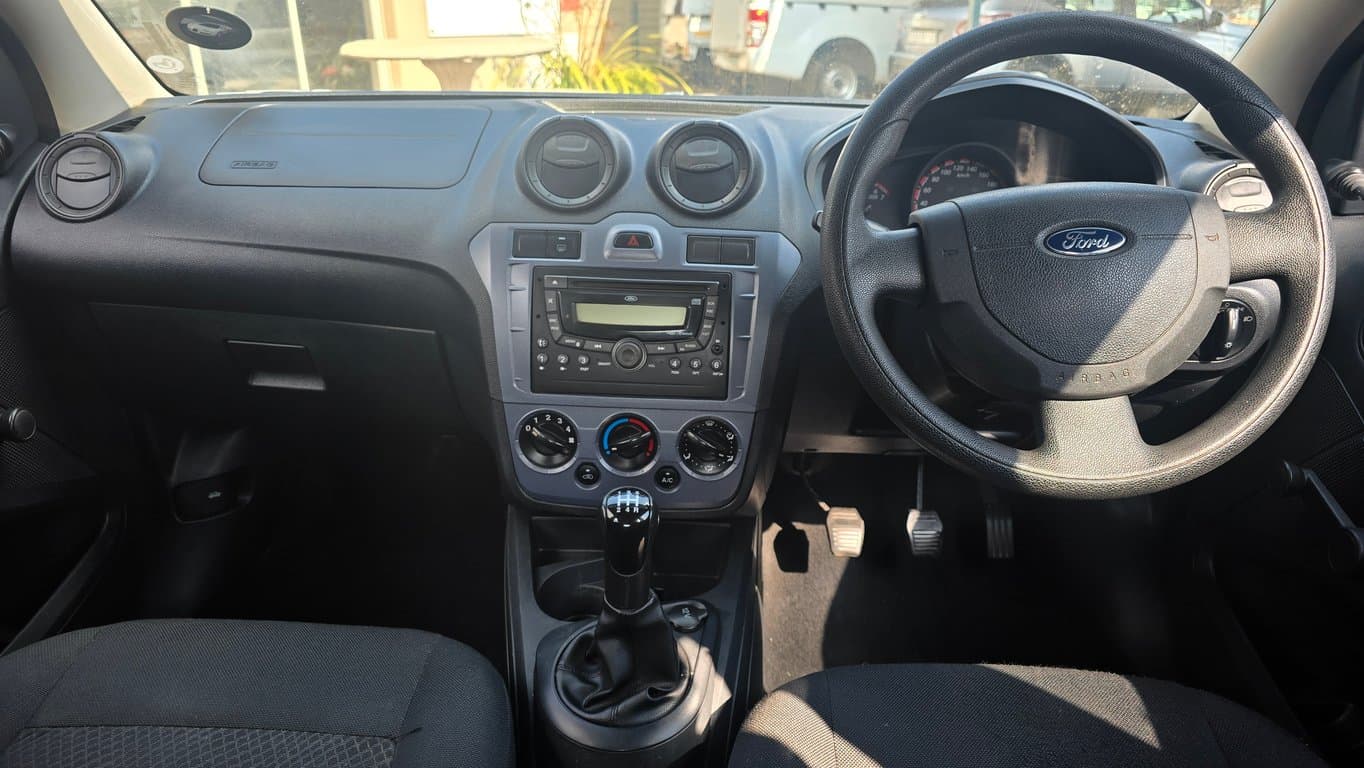 2016 Ford Figo 1.4 TDCI Ambiente photo 5