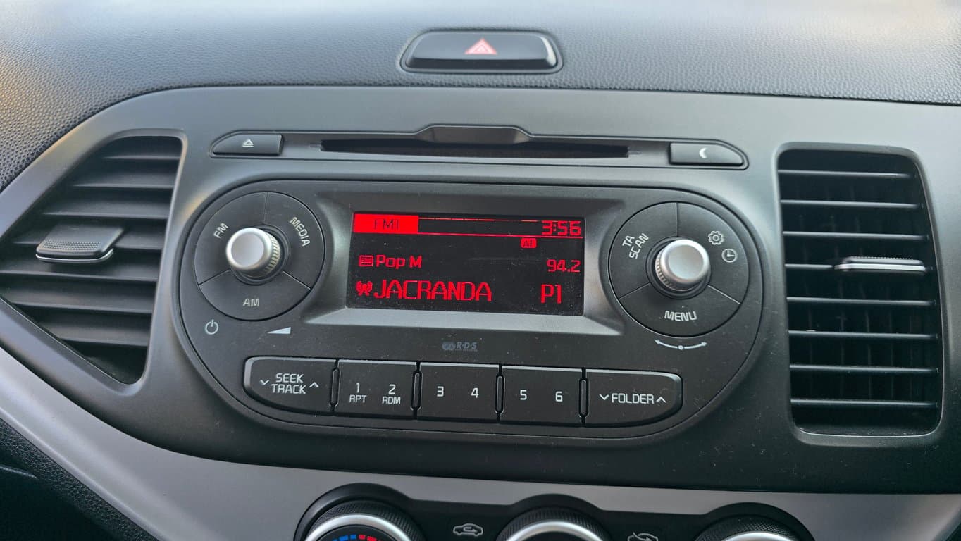 2015 Kia Picanto 1.0 photo 9
