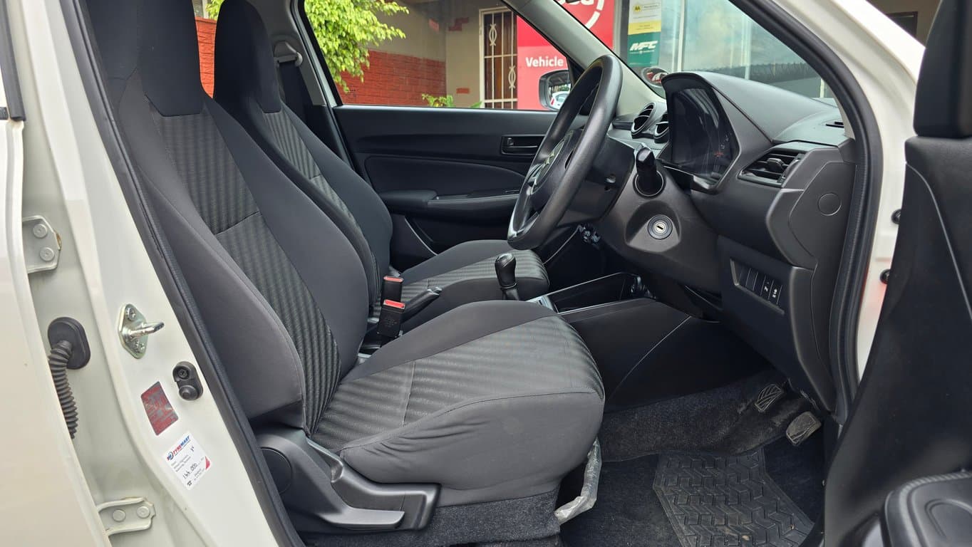 2022 Suzuki Swift 1.2 GA photo 5